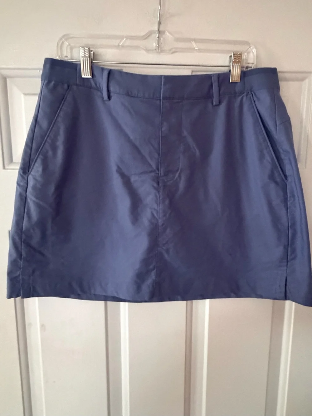 Walter Hagen women’s blue golf skort size 12.